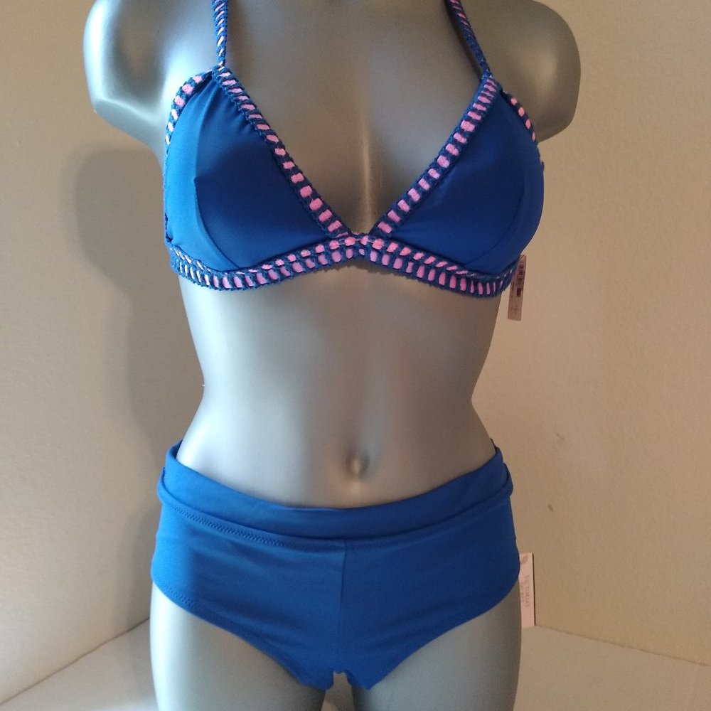 NWT Victoria's Secret Bikini Set Top M, Bottom M